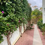 Апартаменты Private Garden Retreat With Pool, Walk To *