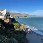 Private Garden Retreat With Pool, Walk To Διαμέρισμα Nerja